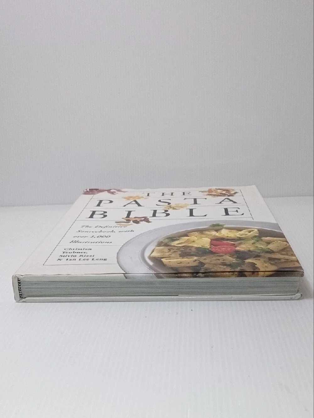 The Pasta Bible Cookbook - Christian Taubner, Silvio Rizzi, & Tan Lee Leng